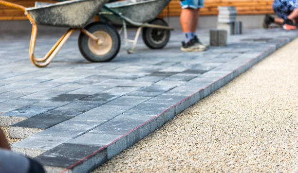 Best Professional Driveway Pavers  in Louisburg, KS
