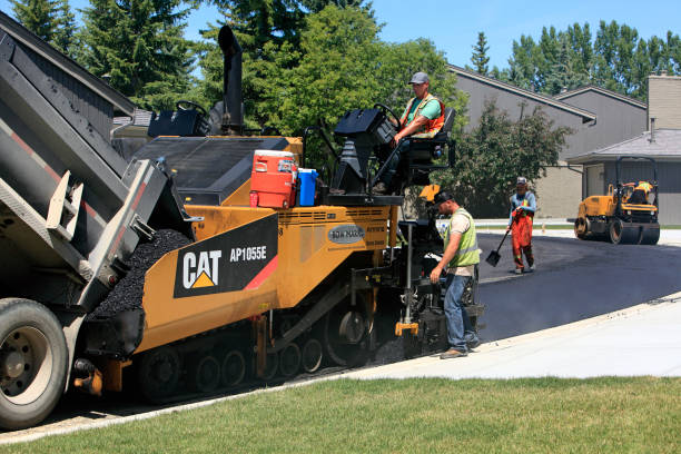 Best Commercial Driveway Pavers  in Louisburg, KS